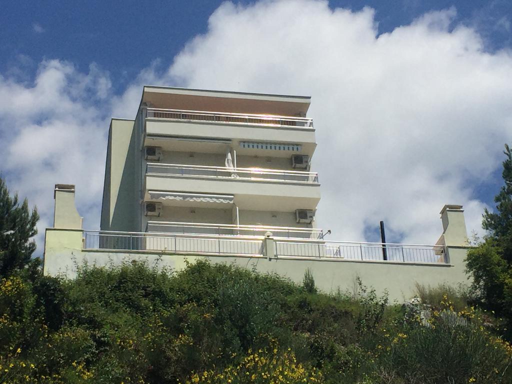 Apartment Andrija Baška Voda Esterno foto